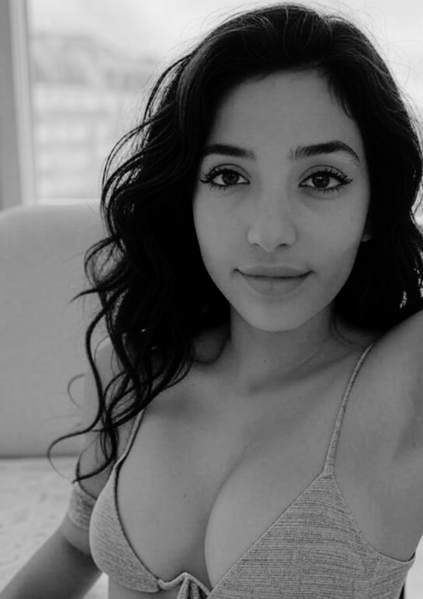 Alice - Téléphone rose black sans attente (Copie)